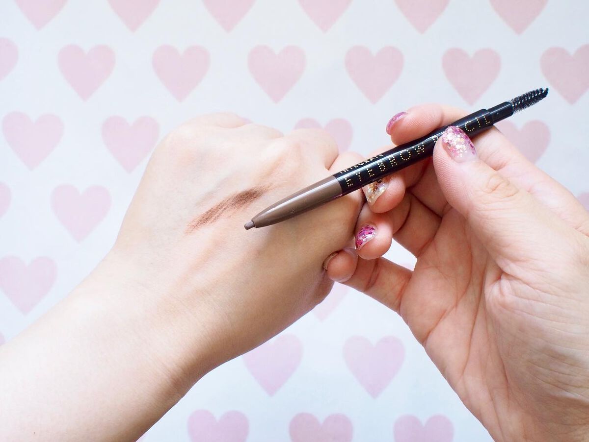 アイブローペンシルＮ BR666 ダークブラウン/インテグレート/アイブロウペンシルを使ったクチコミ（3枚目）