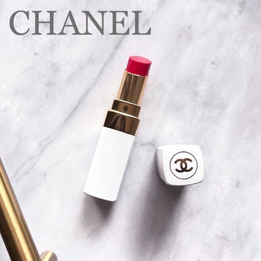 CHANEL
ルージュ ココ ボーム


922番を購入💄


パケもカラーもとても可愛い♡⃜

がっつり発色も好みじゃないけど
でもシアーすぎても物足りない。
みたいな仕上がりが好きな方や私は
とても