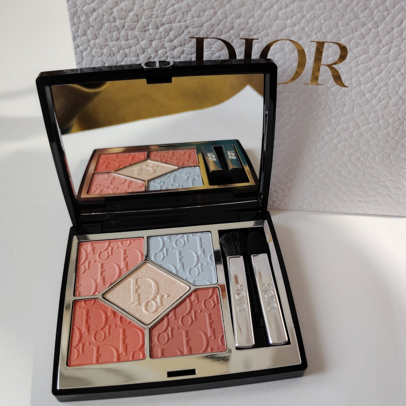ディオールショウ サンク クルール/Dior/アイシャドウを使ったクチコミ(1枚目)