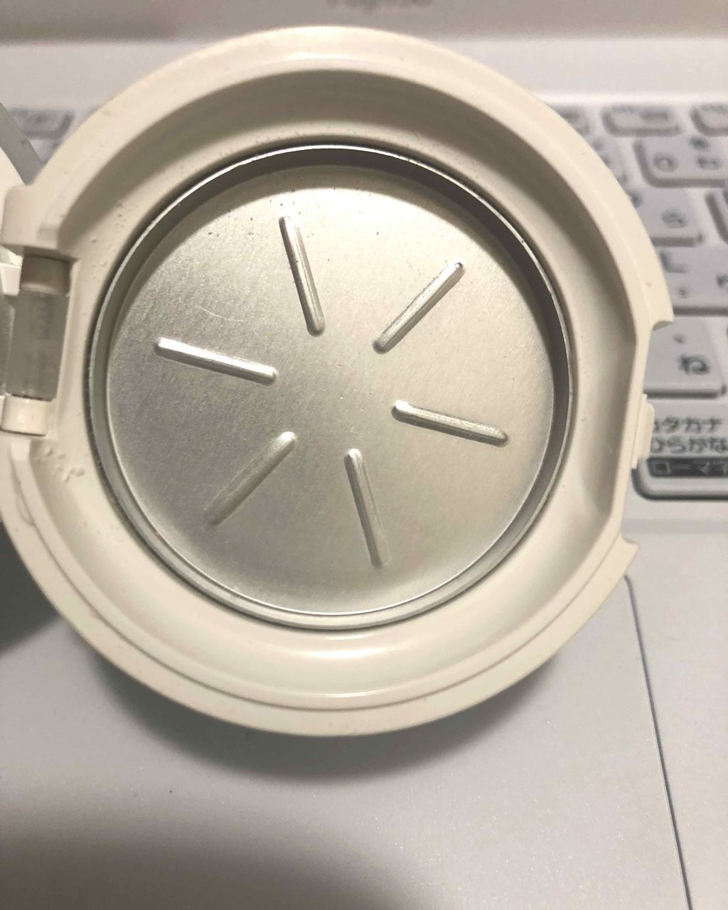 アクメディカ 薬用 オイルコントロールパウダーWH クリア/ナリスアップ/プレストパウダーを使ったクチコミ(3枚目)