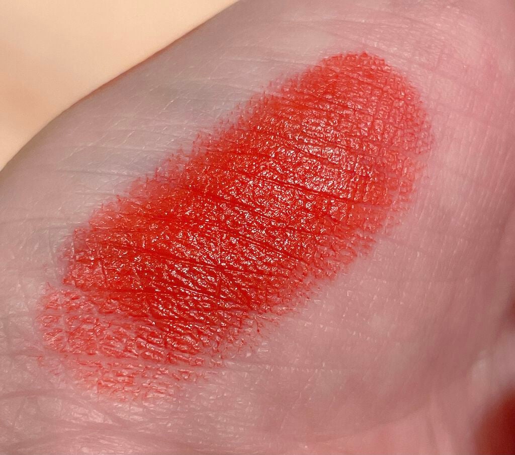 ルージュ アリュール ヴェルヴェット ル リオン ドゥ シャネル/CHANEL/口紅を使ったクチコミ(4枚目)