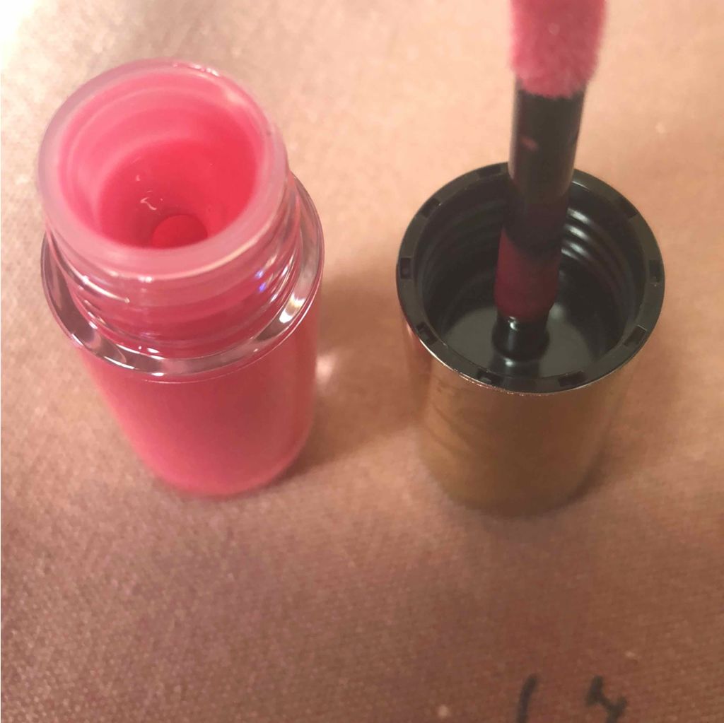 リップケアオイル/excel/リップグロスを使ったクチコミ（3枚目）