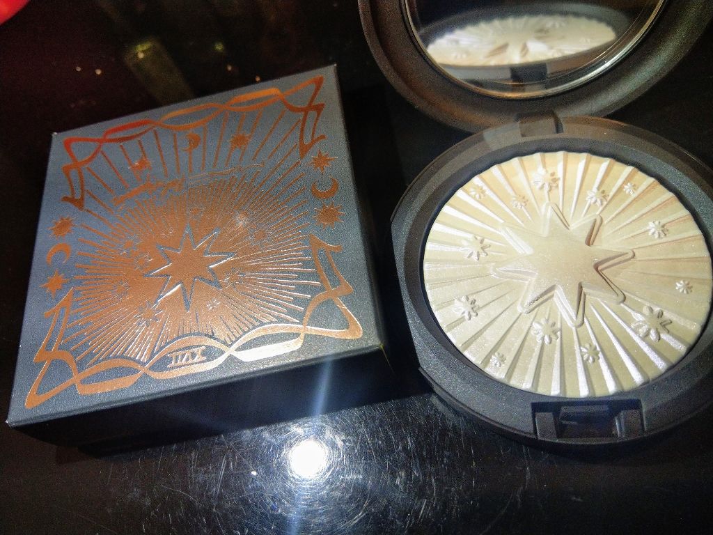 エクストラ ディメンション スキンフィニッシュ/M・A・C/プレストパウダーを使ったクチコミ(1枚目)