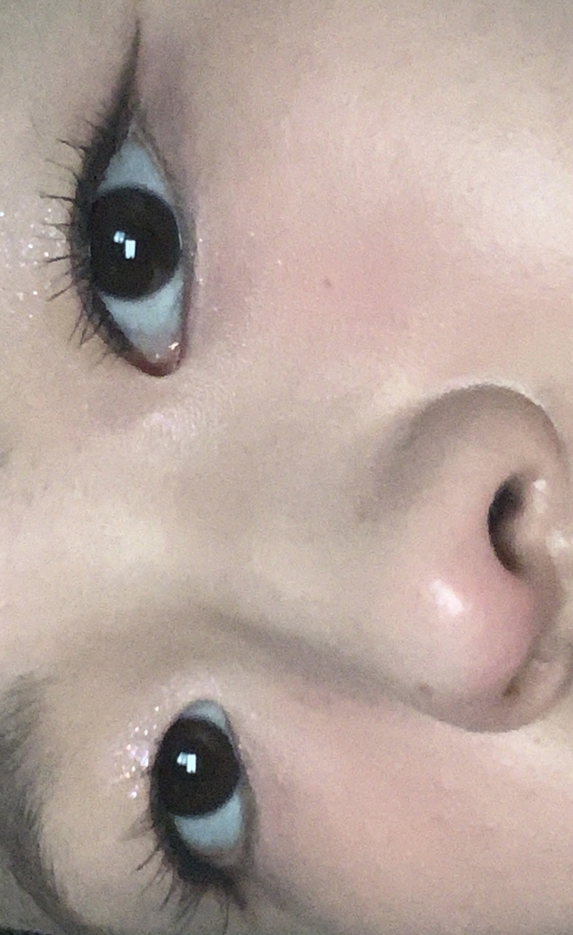 スターリットジュエルリキッドグリッター 08 ラブ フレーク/dasique/グリッターを使ったクチコミ（1枚目）