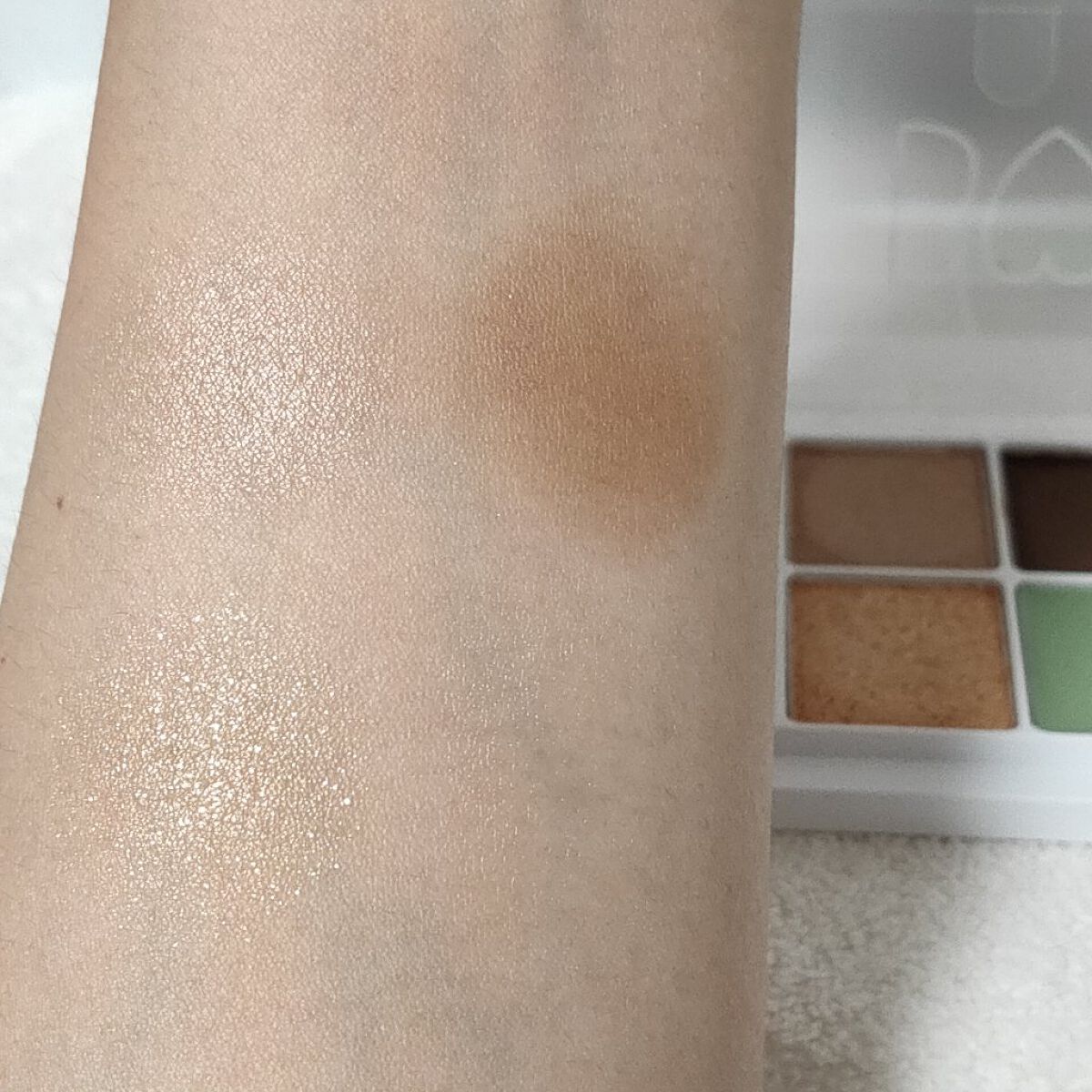 THE アイパレR/b idol/アイシャドウパレットを使ったクチコミ（2枚目）