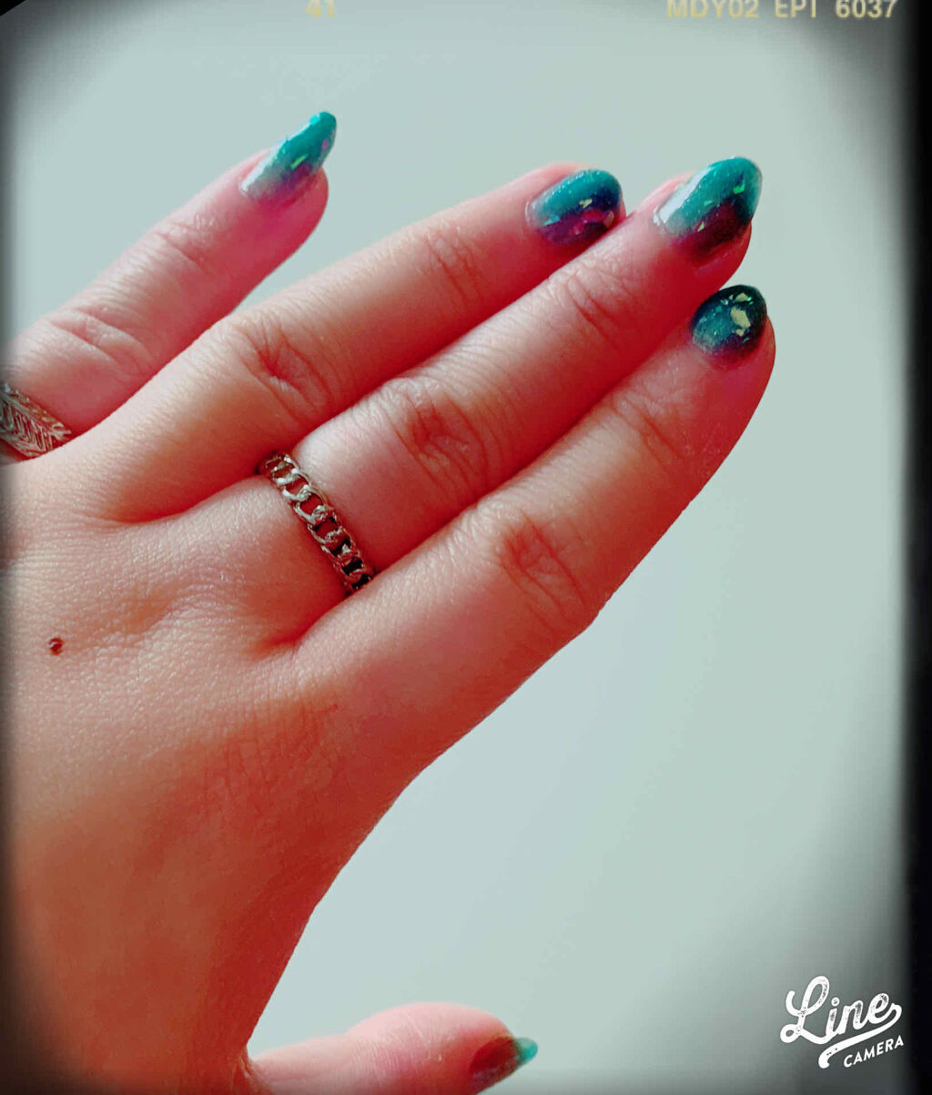 サンリオネイル/DAISO/マニキュアを使ったクチコミ（3枚目）