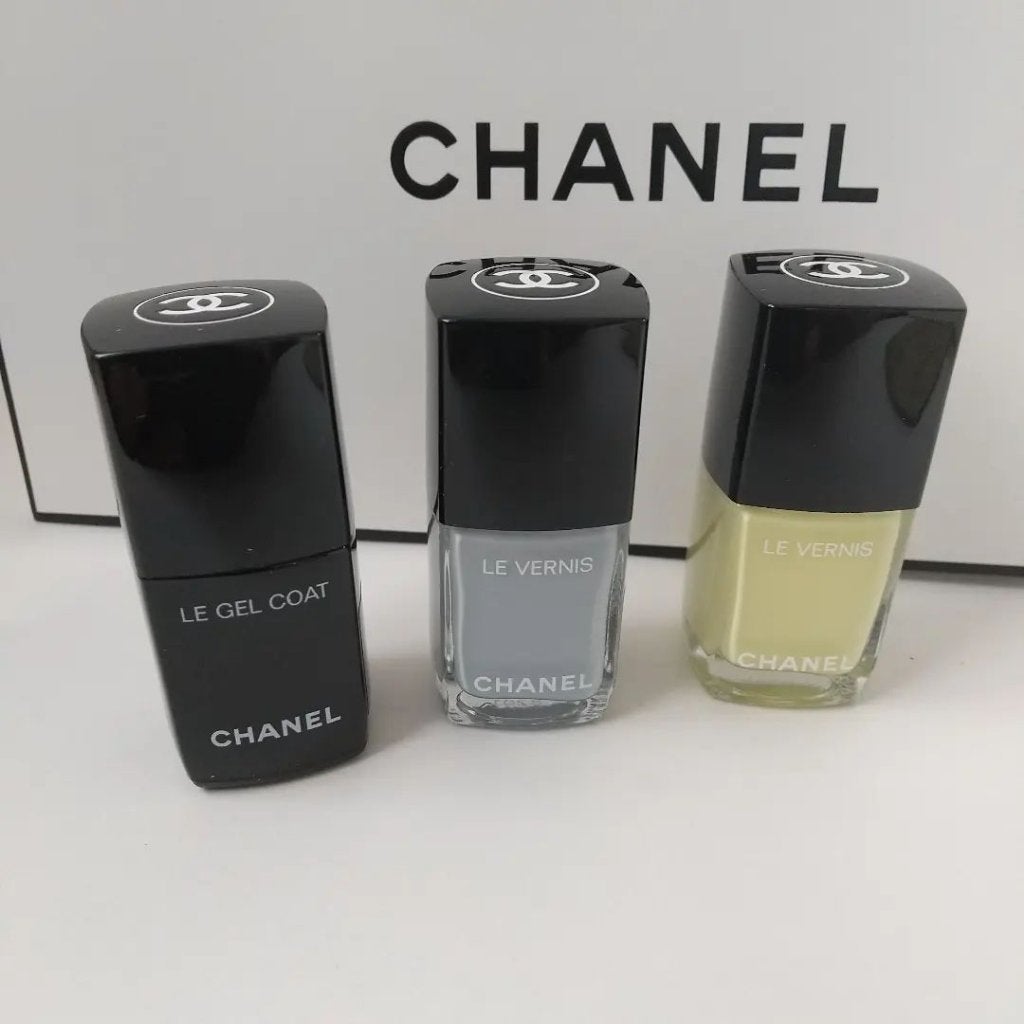 ルージュ アリュール ヴェルヴェット/CHANEL/口紅を使ったクチコミ(7枚目)