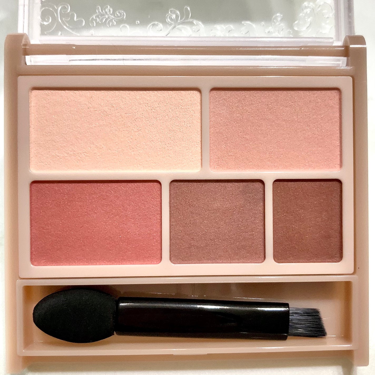 パーフェクトマルチアイズ/キャンメイク/アイシャドウパレットを使ったクチコミ(2枚目)