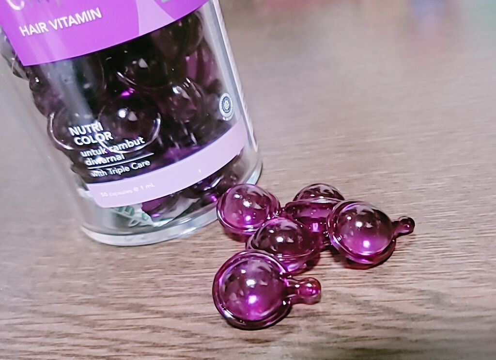 ヘアーオイル【ニュートリカラー】/ellips/ヘアオイルを使ったクチコミ（2枚目）