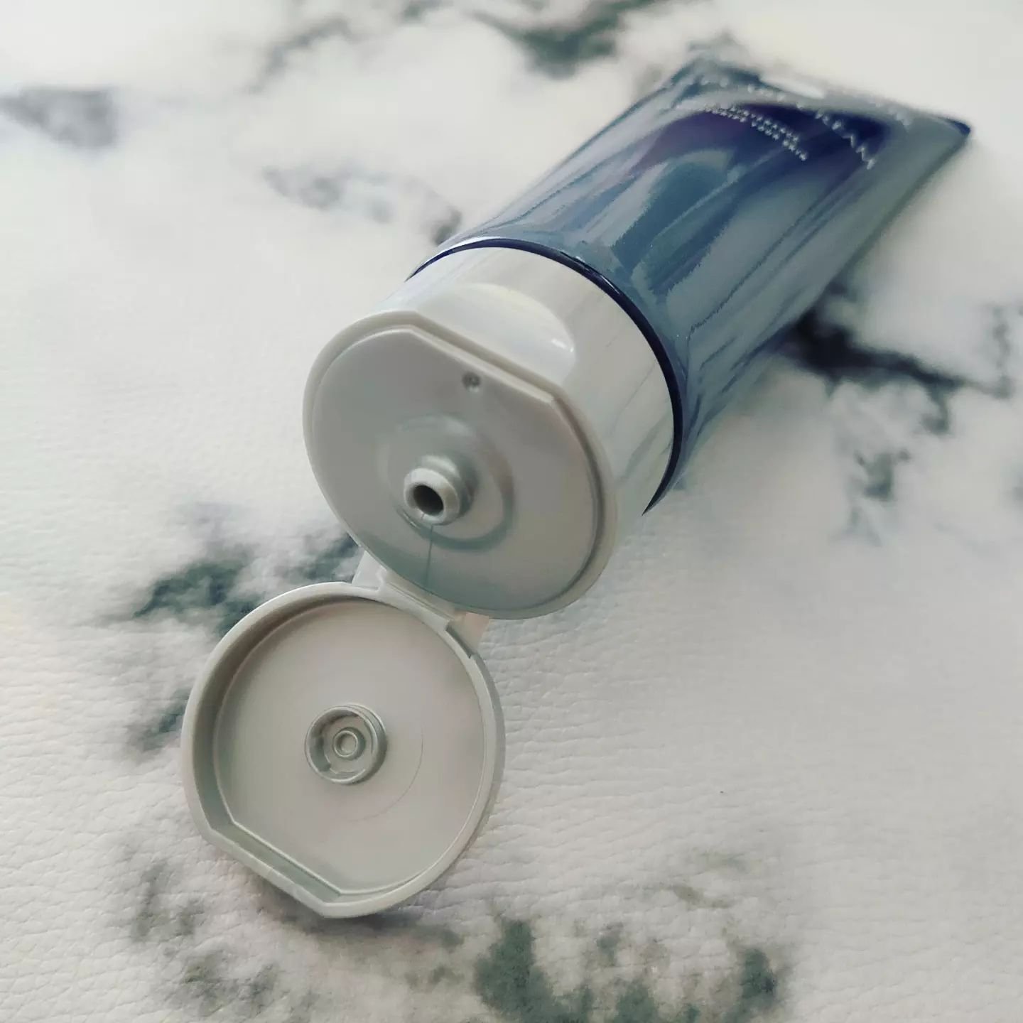 バストケアクリーム/レクシーラムーア/ボディクリームを使ったクチコミ（2枚目）