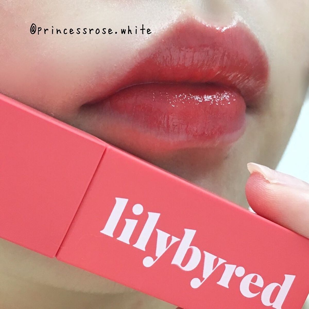 ブラッディライアー コーティングティント/lilybyred/リップティントを使ったクチコミ（3枚目）