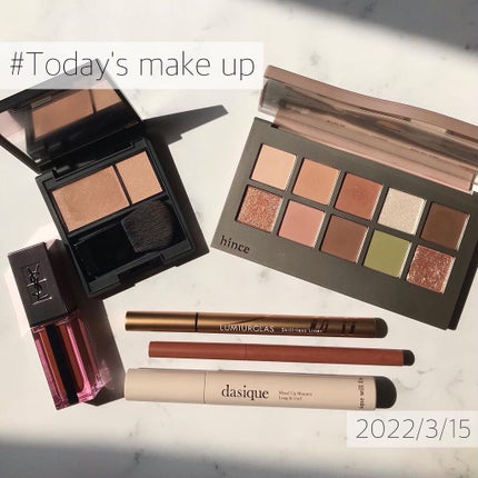 セルヴォーク カムフィー ブラッシュ 03 ブラウン/Celvoke/パウダーチークを使ったクチコミ(1枚目)