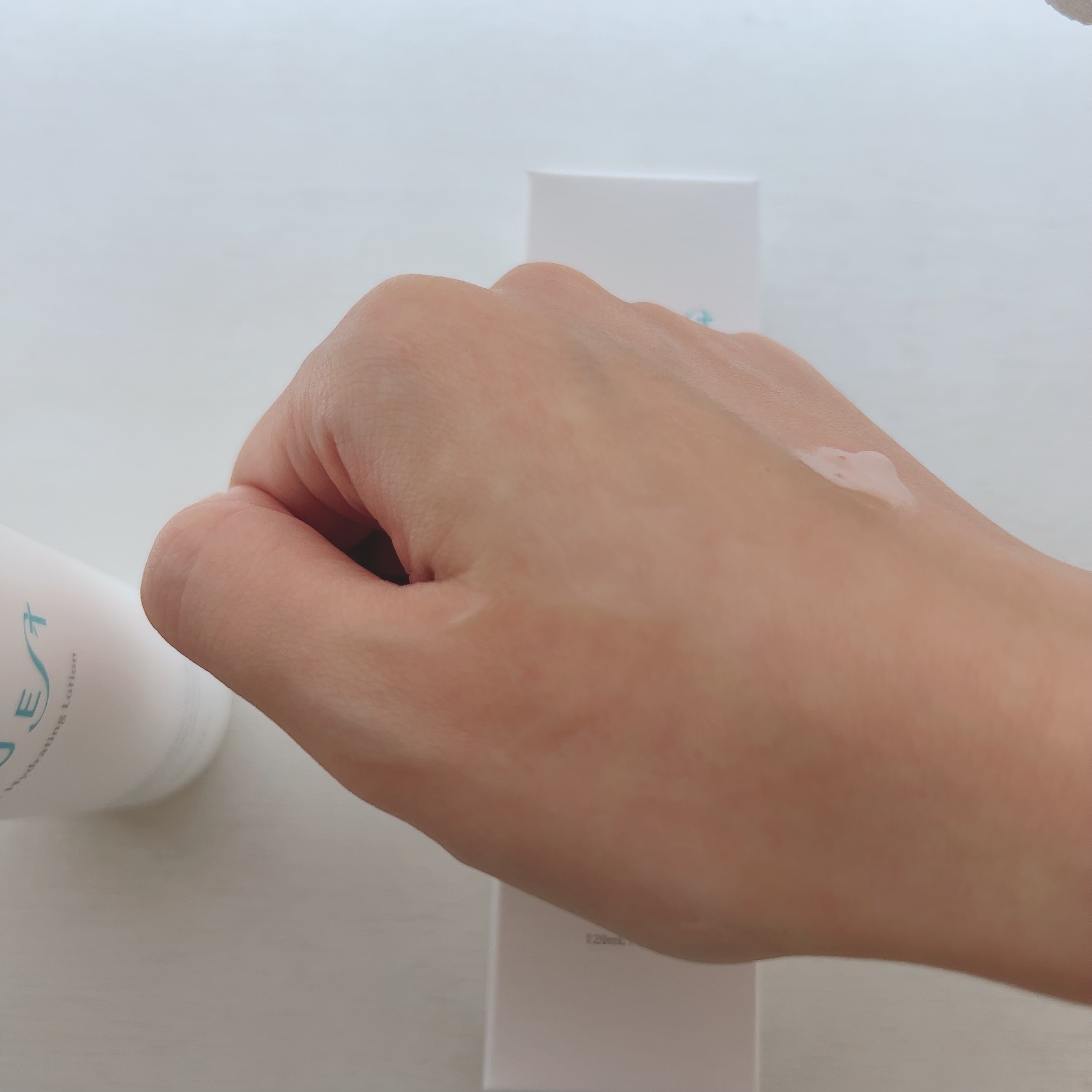 VC ハイドレーティングローション/PLUEST/化粧水を使ったクチコミ（3枚目）