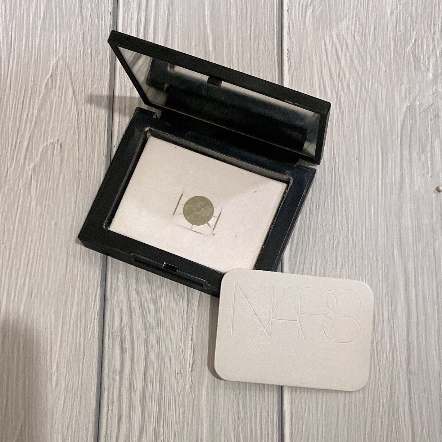 ライトリフレクティングセッティングパウダー プレスト N/NARS/プレストパウダーを使ったクチコミ(1枚目)