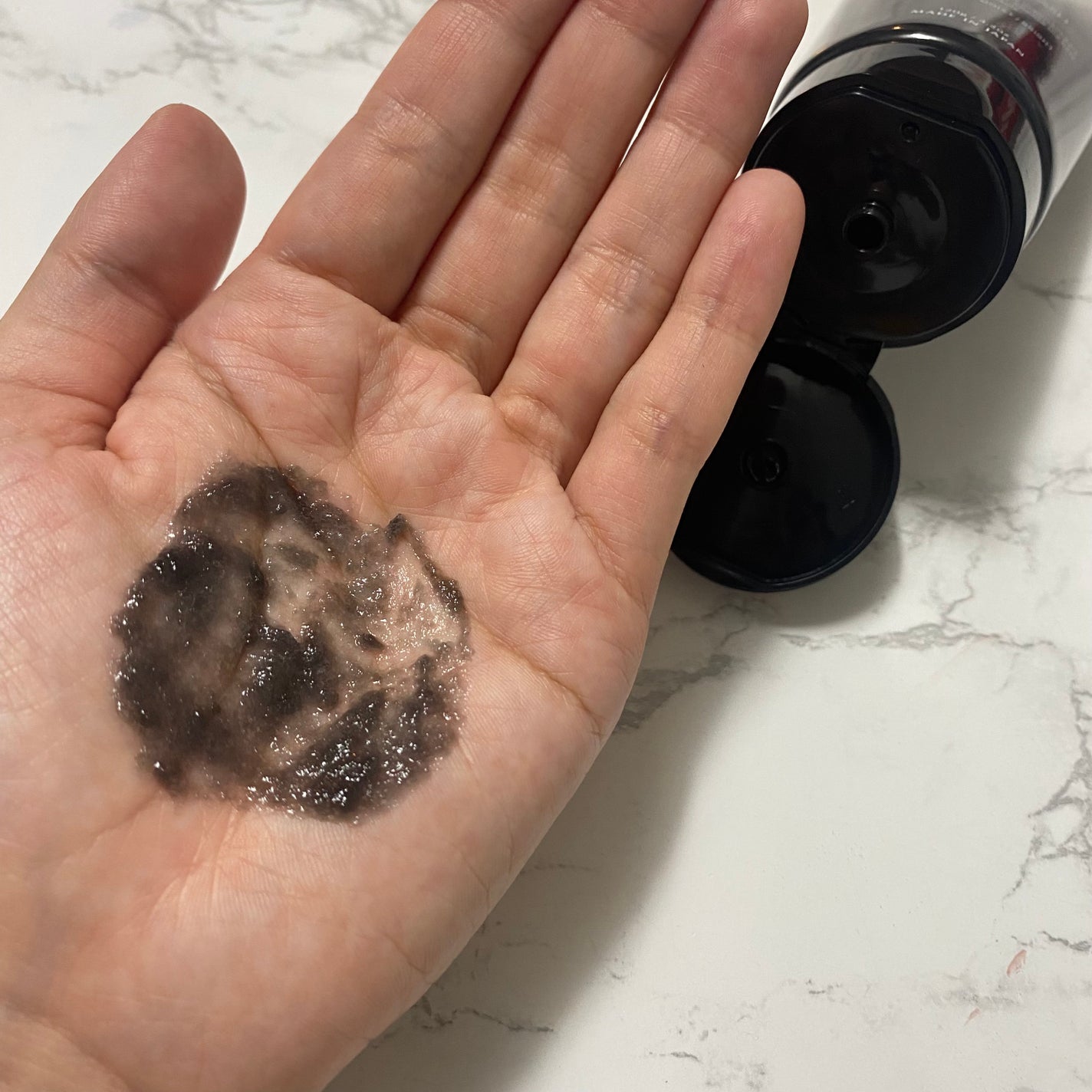 BLACK JELLY WASH(ブラックジェリーウォッシュ)/PLUEST/その他洗顔料を使ったクチコミ(3枚目)