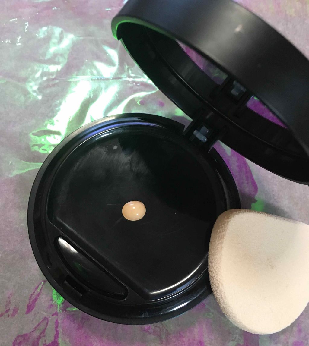 ミネラルリキッドリー ファンデーション SPF22 PA++/MiMC/リキッドファンデーションを使ったクチコミ(2枚目)