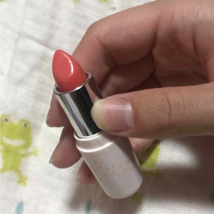 フェイクヌードリップ 02 惑わせコーラル/素肌記念日/リップティントを使ったクチコミ(2枚目)