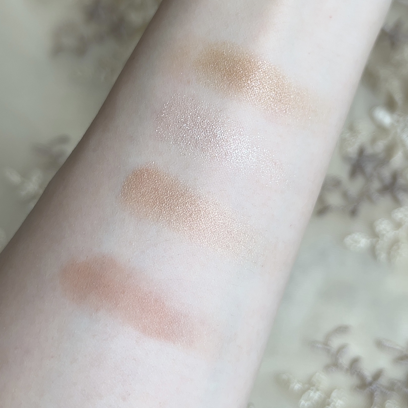 リアルクローズシャドウ/excel/アイシャドウパレットを使ったクチコミ（3枚目）