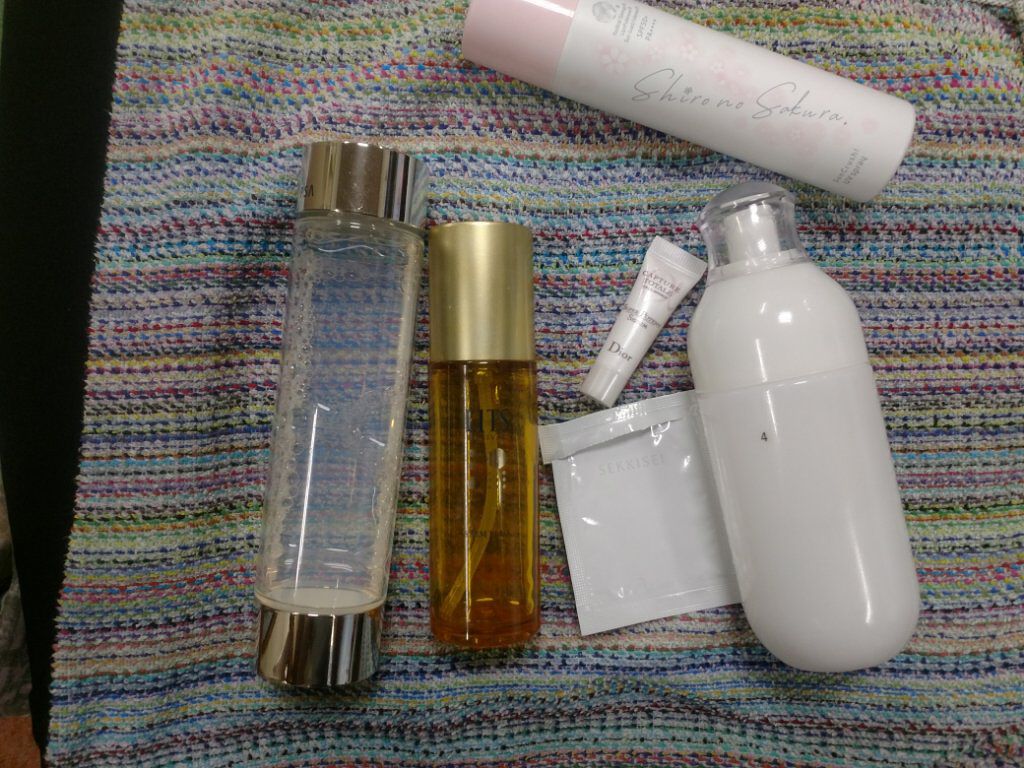 フラワーインフューズド ファインマスク/FEMMUE/洗い流すパック・マスクを使ったクチコミ（2枚目）