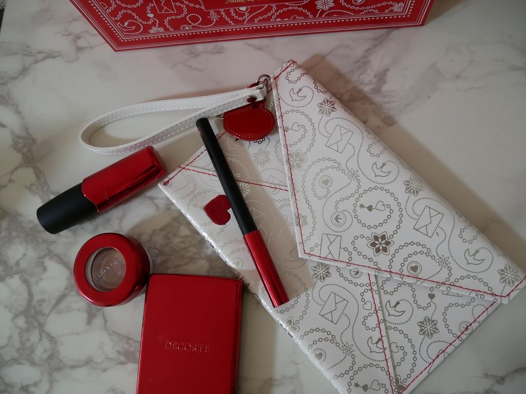 メイクアップ コフレ Ⅱ(クリスマスコフレ 2019)/DECORTÉ/メイクアップキットを使ったクチコミ(1枚目)