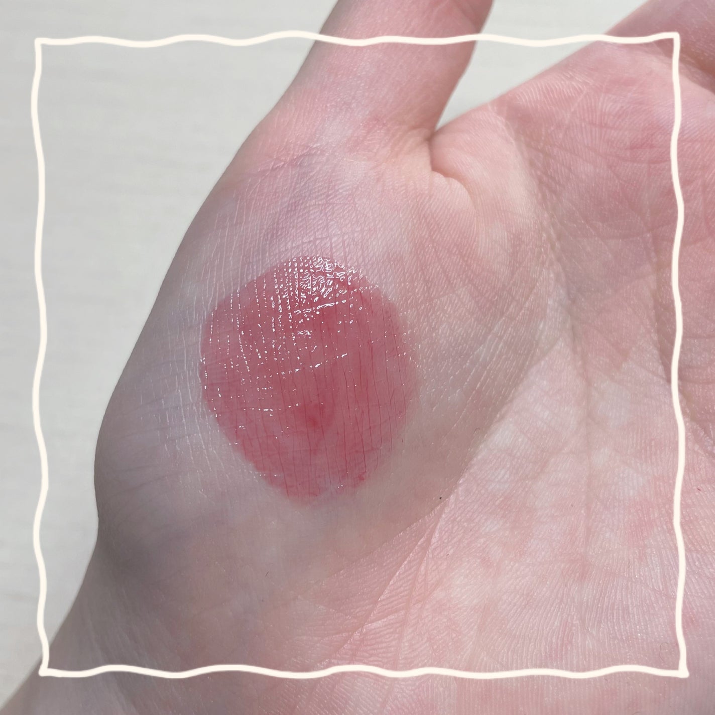 アンドバイロムアンド グラッシーボムティント/&nd by rom&nd/リップティントを使ったクチコミ(1枚目)