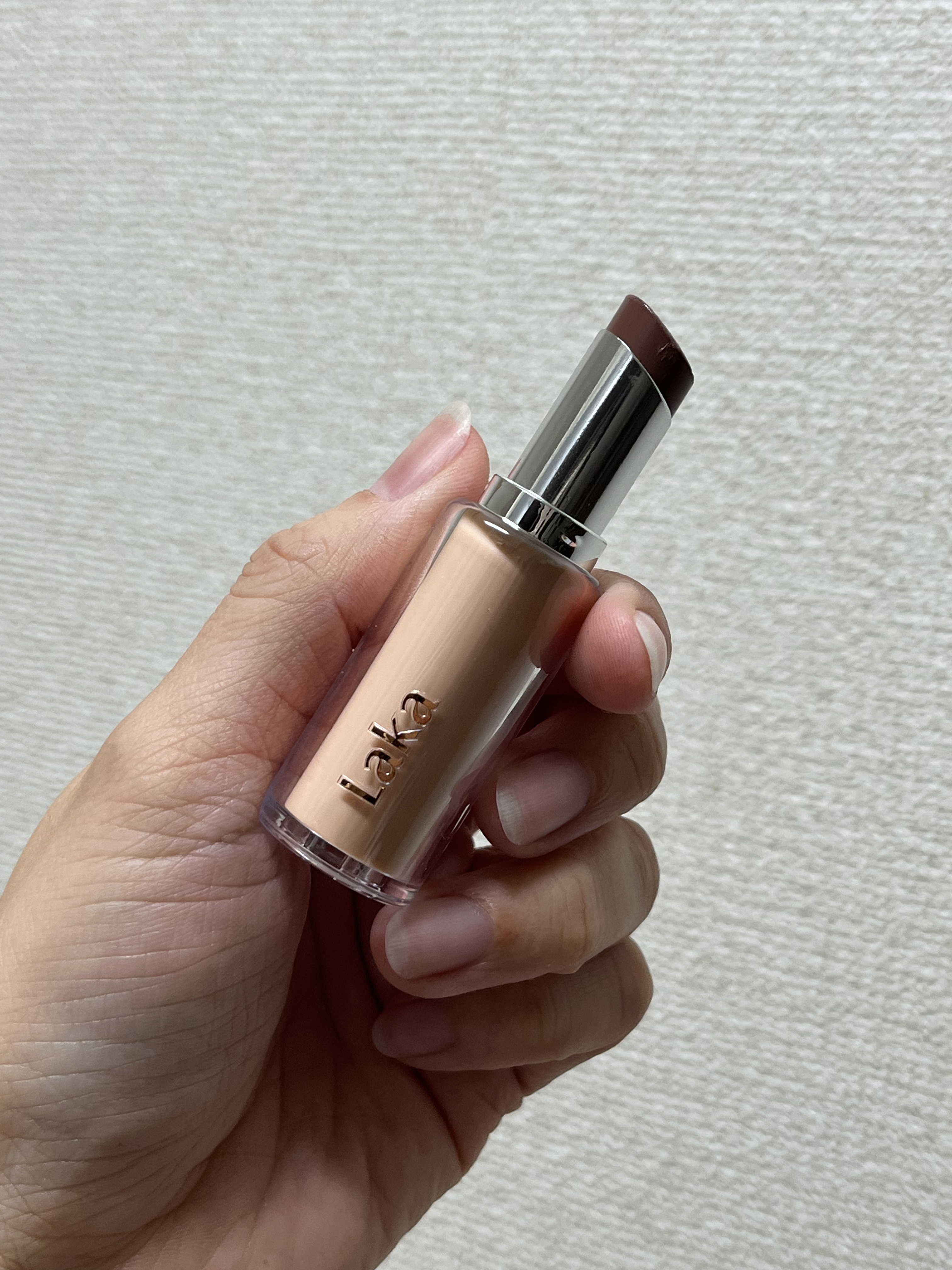 ボンディンググロウリップスティック/Laka/口紅を使ったクチコミ（1枚目）