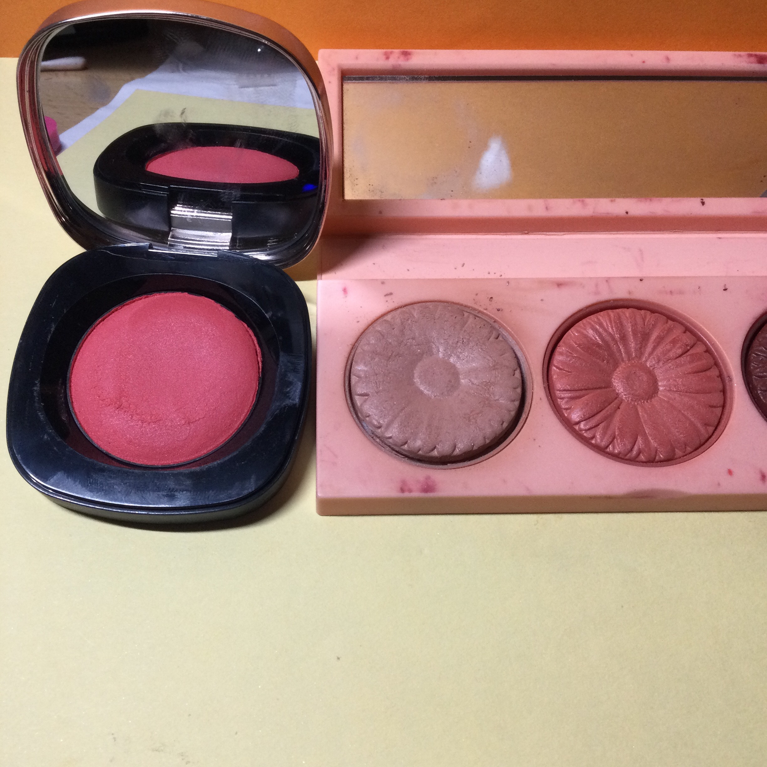  诗蒂娅九色眼影盘 (9 Colors Eye Shadow Palette) P107 Peaches/SHEDELLA/アイシャドウパレットを使ったクチコミ（2枚目）
