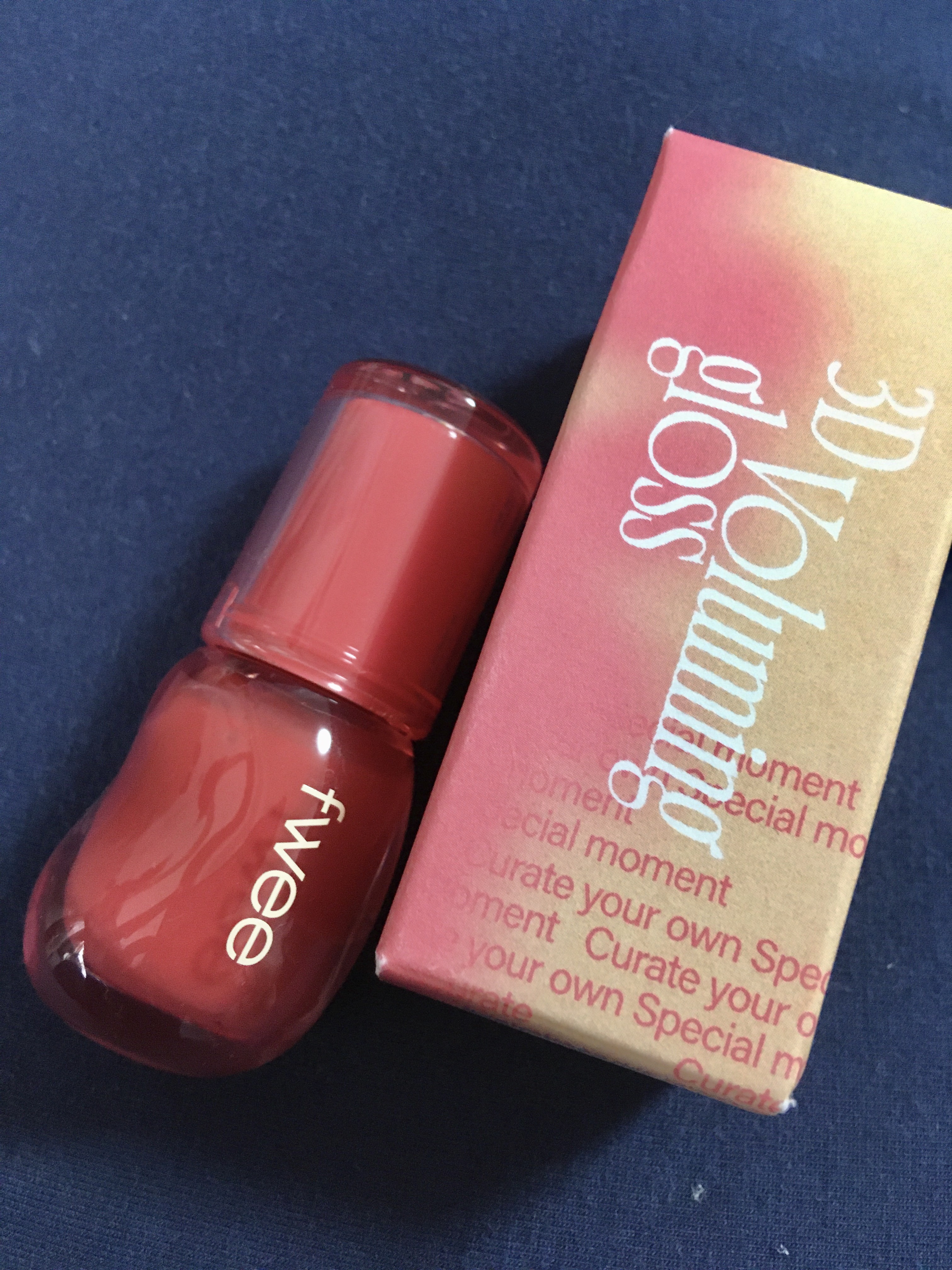 フィー 3Dボリューミンググロス A02 ソルベ 30%/fwee/リップグロスを使ったクチコミ（1枚目）