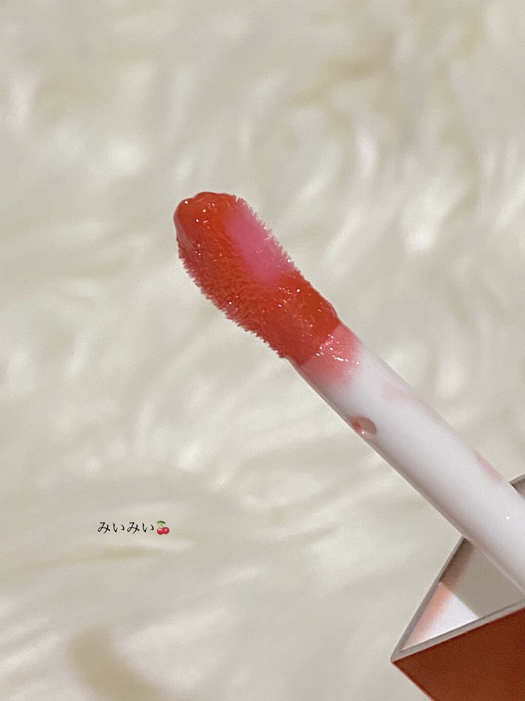 コンフォート リップオイル シマー/CLARINS/リップグロスを使ったクチコミ（2枚目）