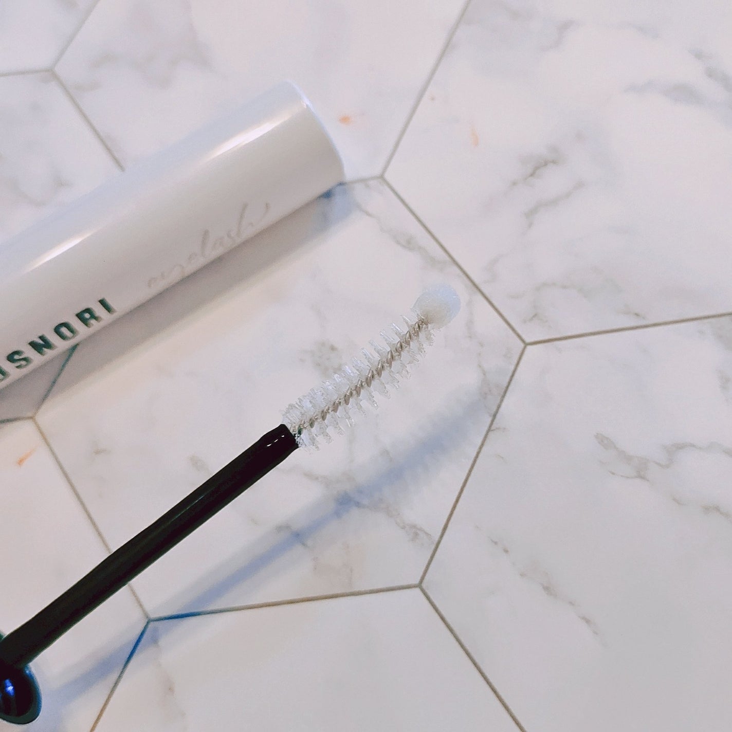 ロングアクティブアイラッシュセラム/COSNORI/まつげ美容液を使ったクチコミ(2枚目)