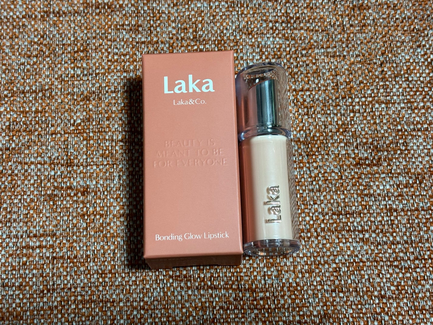ボンディンググロウリップスティック/Laka/口紅を使ったクチコミ(1枚目)