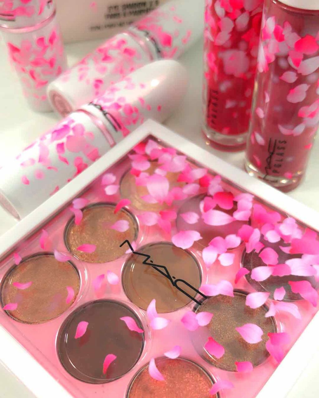 BOOM BOOM BLOOMスモールアイシャドウ/M・A・C/アイシャドウパレットを使ったクチコミ(1枚目)