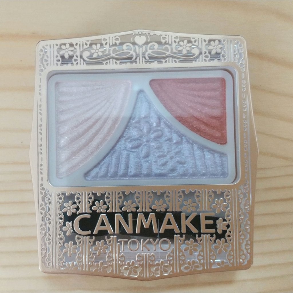 ジューシーピュアアイズ/キャンメイク/アイシャドウパレットを使ったクチコミ(1枚目)