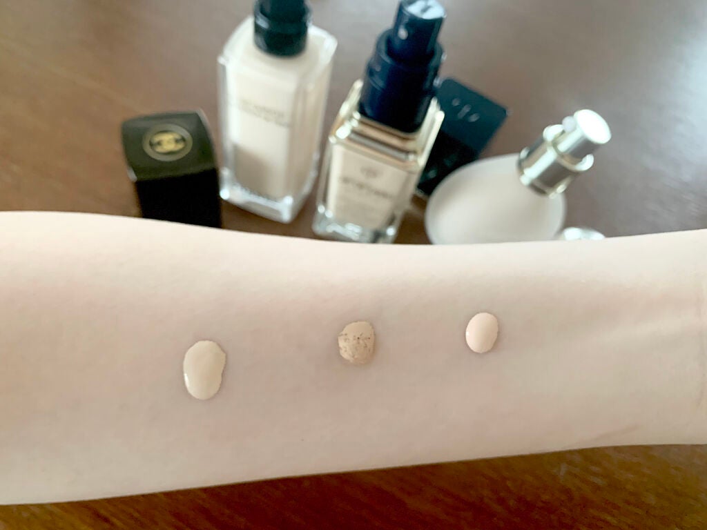 クレ・ド・ポー ボーテ タンフリュイドエクラ ナチュレル/クレ・ド・ポー ボーテ/リキッドファンデーションを使ったクチコミ(3枚目)