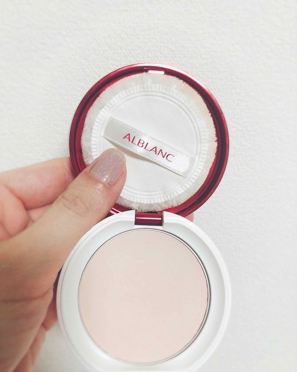 ALBLANC 潤白美肌ブレンドプレストパウダーのクチコミ「プレストパウダー 難民さんって
結構いらっしゃると思います
私もその1人ですが今のところこちら.....」（2枚目）