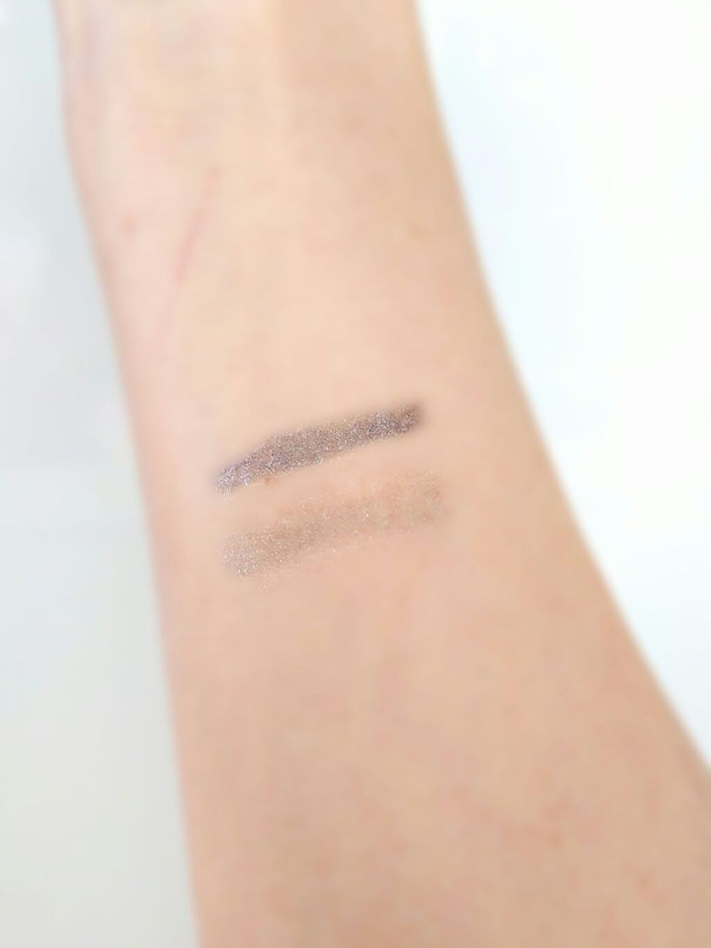 フロスティ シャドウ スティック/SUQQU/スティックアイシャドウを使ったクチコミ（3枚目）