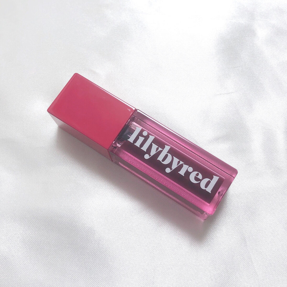 ジューシーライアー ウォーターティント 03 プラムマティーニ(PLUM MARTINI)/lilybyred/リップティントを使ったクチコミ（3枚目）