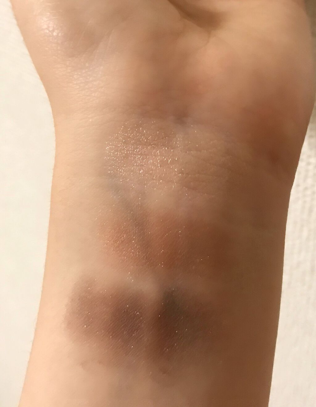 トーンアップアイシャドウ/CEZANNE/アイシャドウパレットを使ったクチコミ(4枚目)