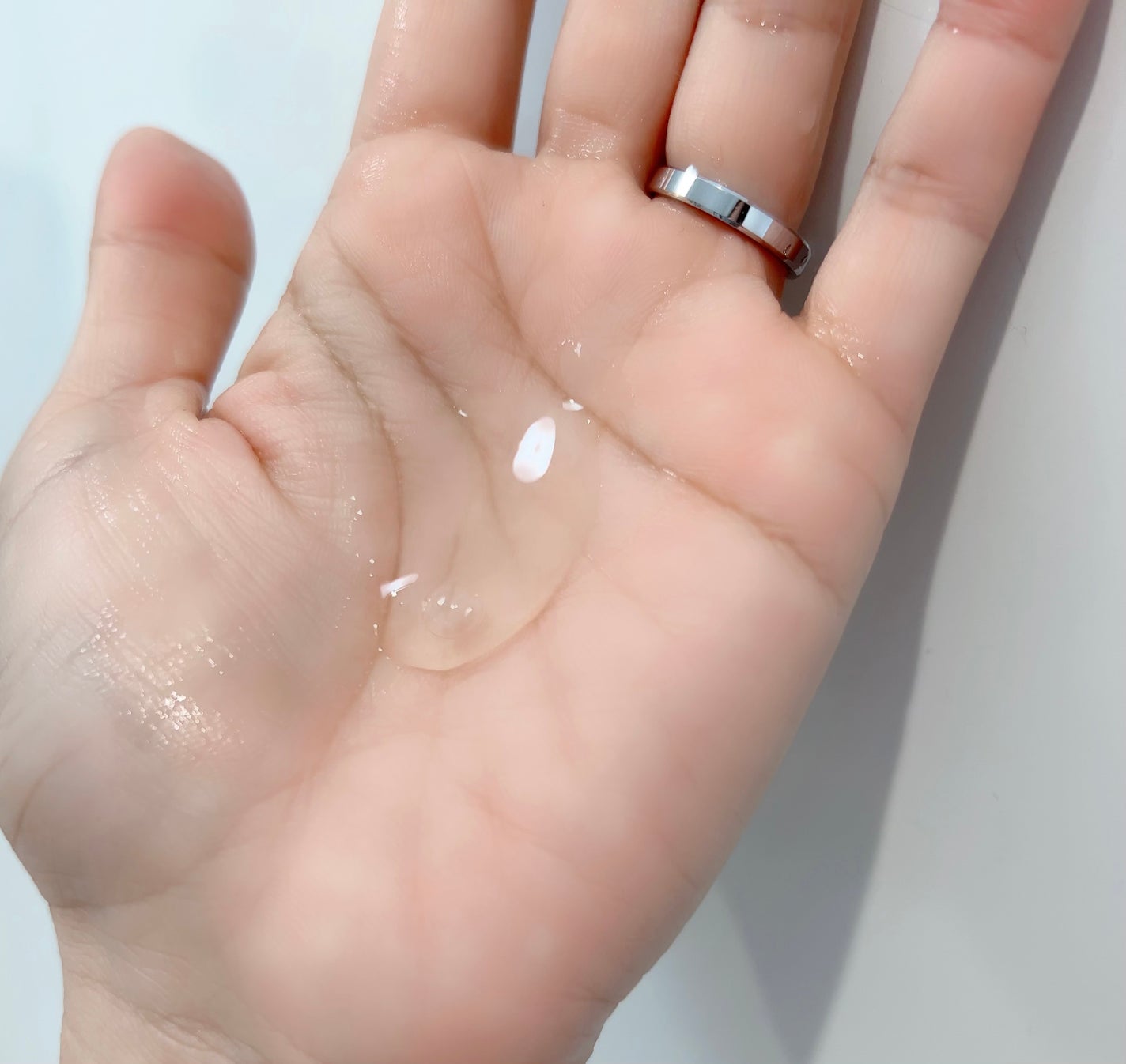 HYDRO PERFUMED BODY CREAM/Tender garden/ボディクリームを使ったクチコミ(3枚目)