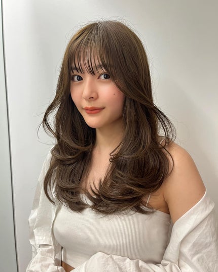 HARUNA on LIPS 「たっぷりレイヤー♡顎下辺りからスタートした、大人上品なレイヤー..」(6枚目)