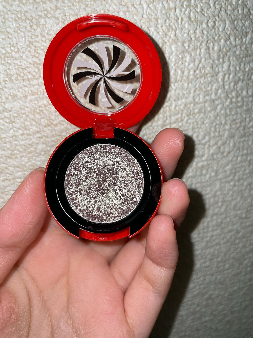 シェードシフター デュオクロム アイシャドウ ライト ビフォア ユア アイズ/M・A・C/単色アイシャドウを使ったクチコミ（2枚目）