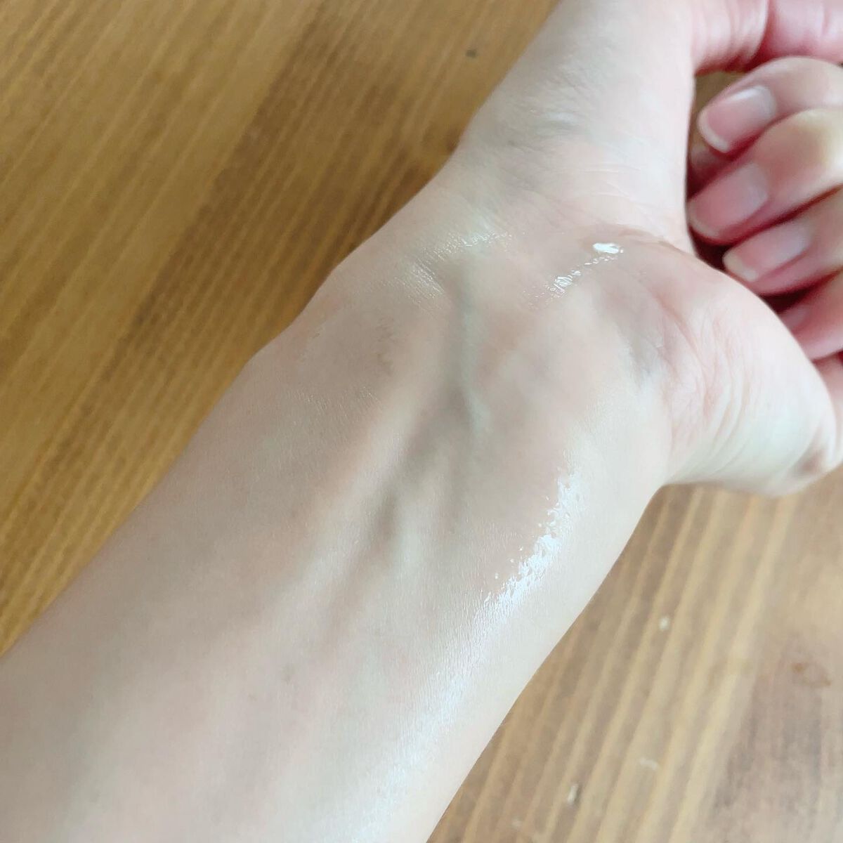 ざくろ フェイシャルオイル/WELEDA/フェイスオイルを使ったクチコミ(6枚目)