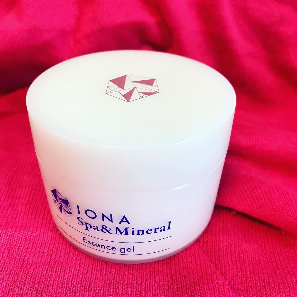 えり on LIPS 「イオナスパ&ミネラルエッセンスジェルを使用しています。ジェルパ..」(2枚目)