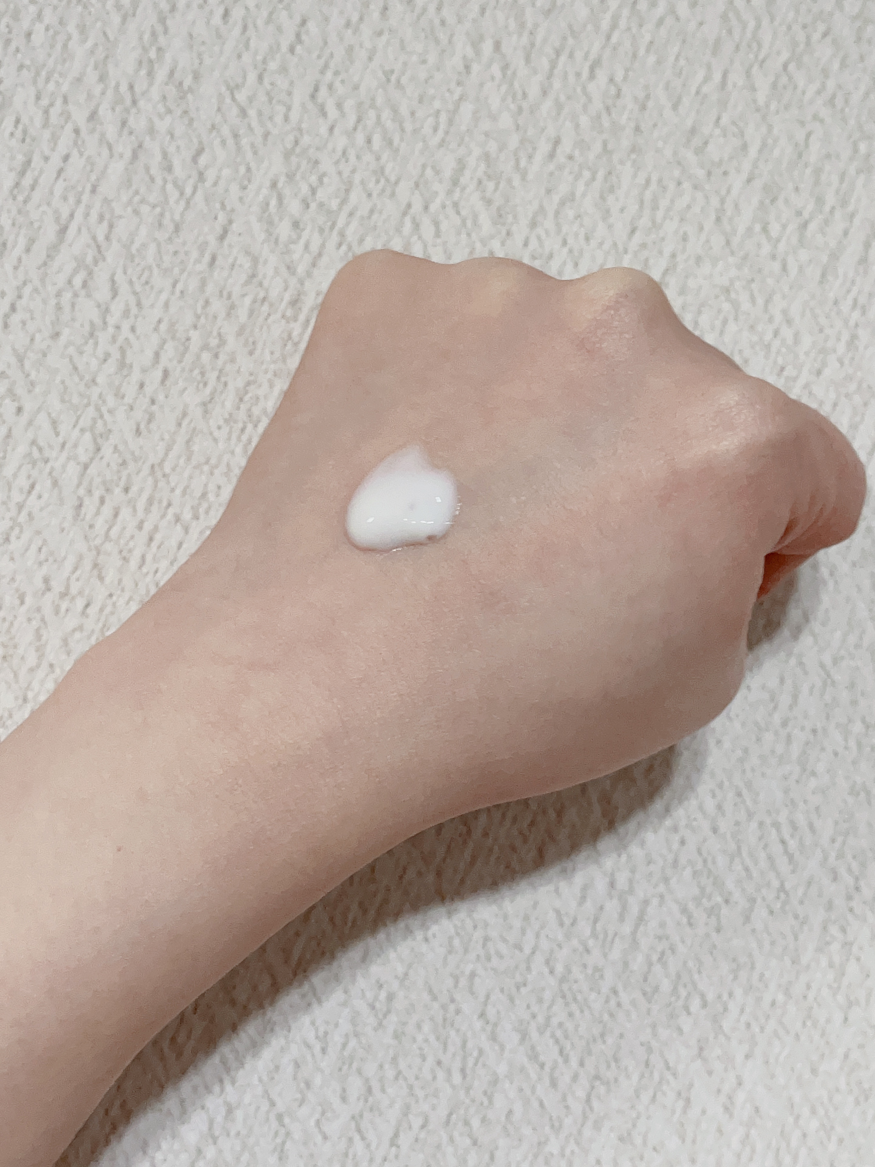 SOOTHING REPAIR TONING SERUM R4/ダーマファーム/美容液を使ったクチコミ（3枚目）