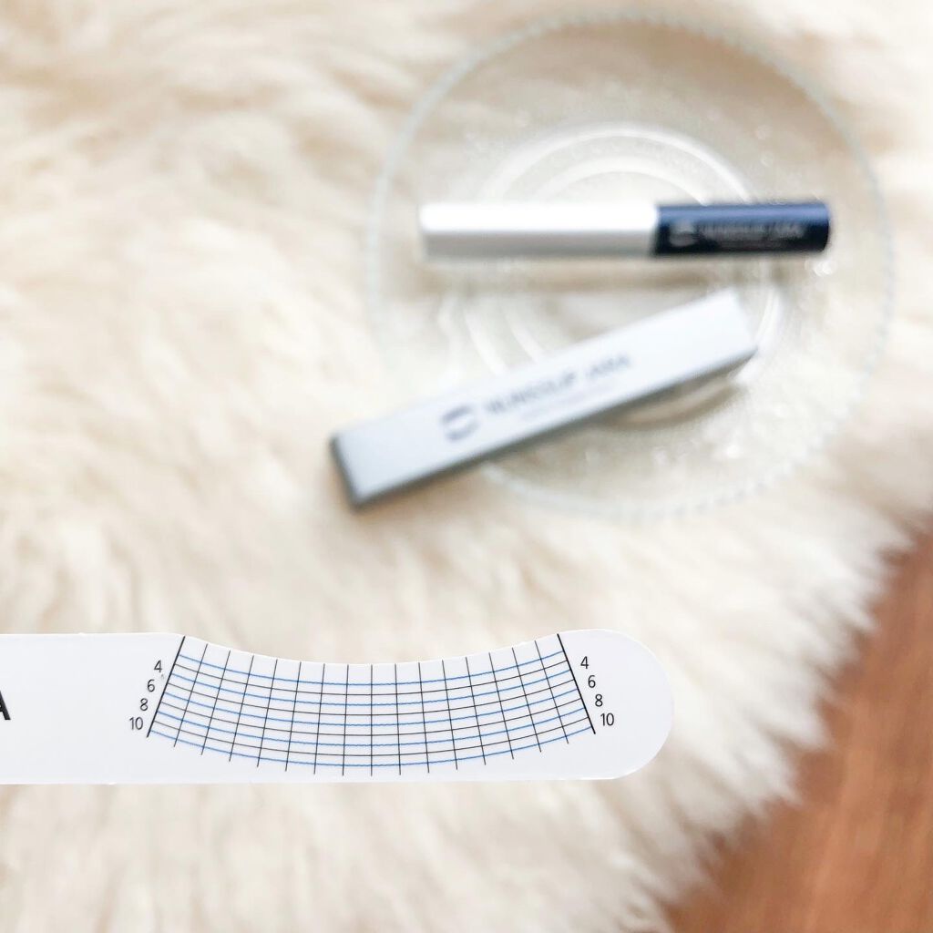 Eyebrow&Eyelash Serum/NUNSSUP JARA/まつげ美容液を使ったクチコミ（3枚目）