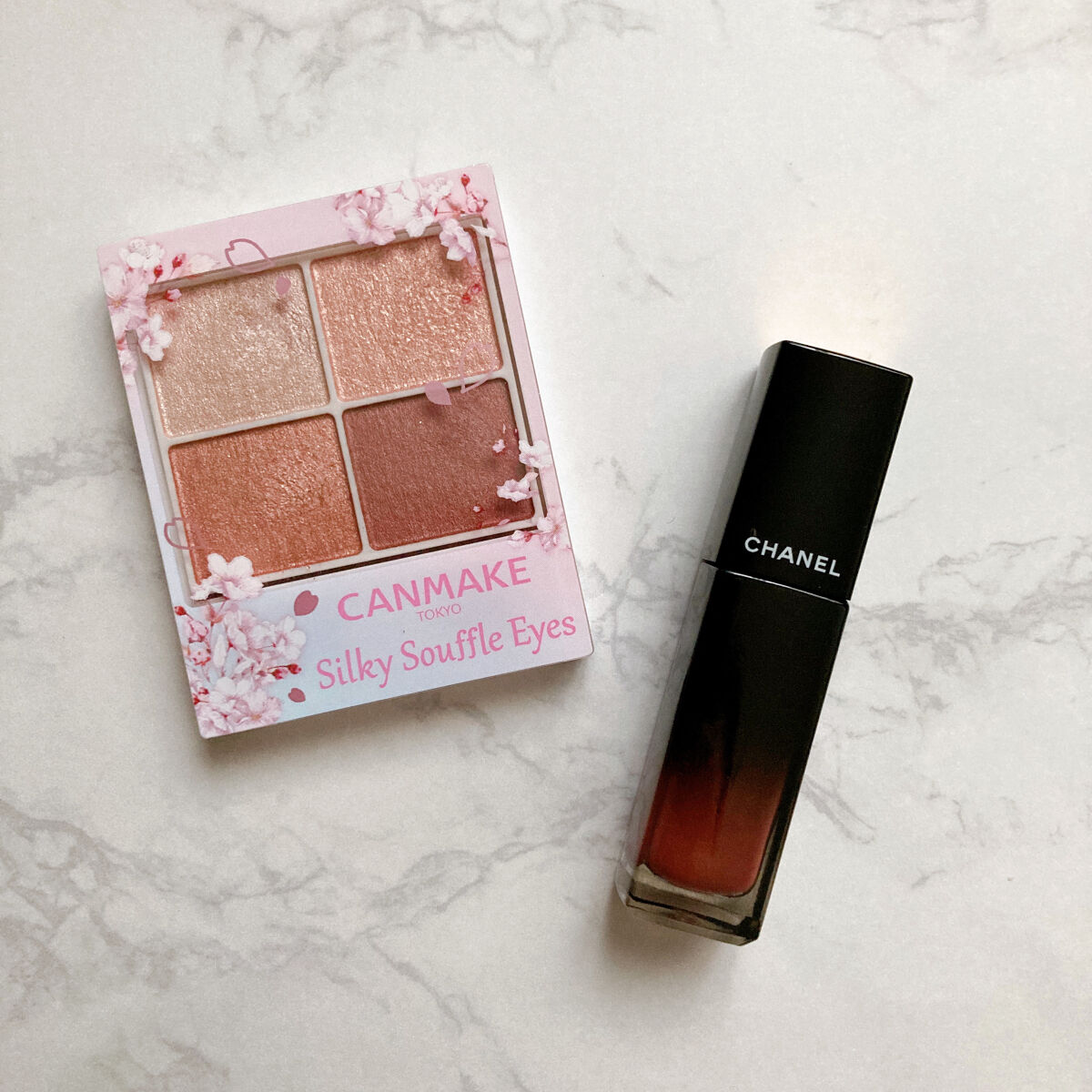 シャネル　アイシャドウと保存ケース　ヘアミスト　リップスティック　リップグロス シャネル アイシャドウと保存ケース ヘアミスト リップスティック