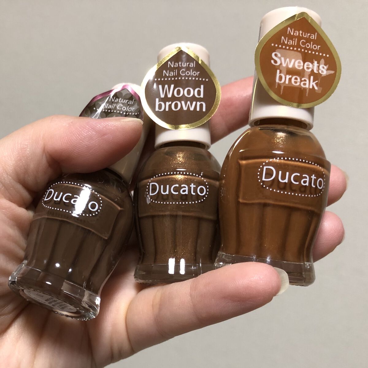 ナチュラルネイルカラーN 158 メープルレッド(限定)/デュカート/マニキュアを使ったクチコミ（3枚目）