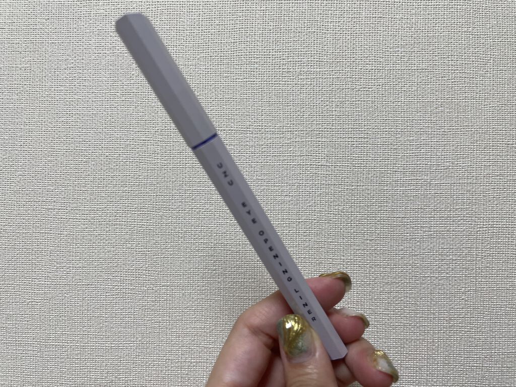 カラーリングマスカラ/uneven/マスカラを使ったクチコミ（2枚目）