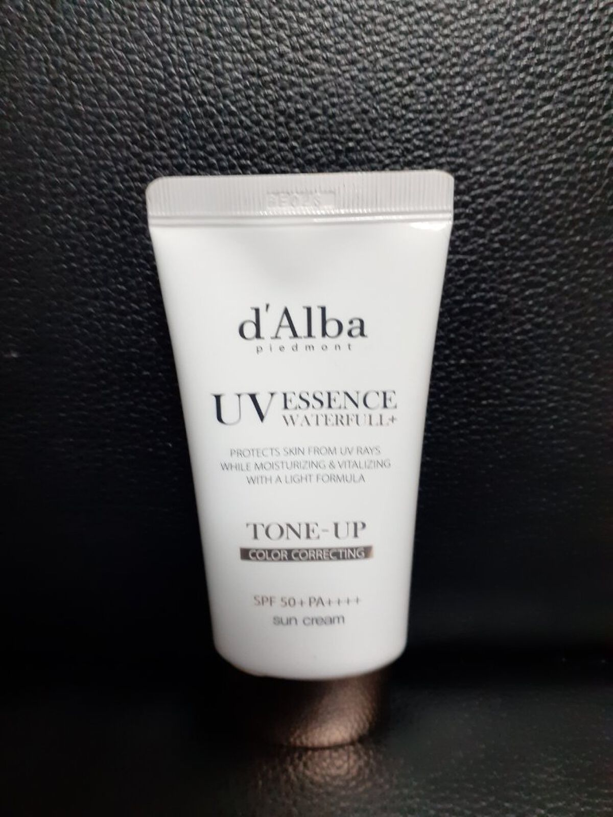 ウォータフルトーンアップサンクリーム/ダルバ/日焼け止めクリームを使ったクチコミ（1枚目）