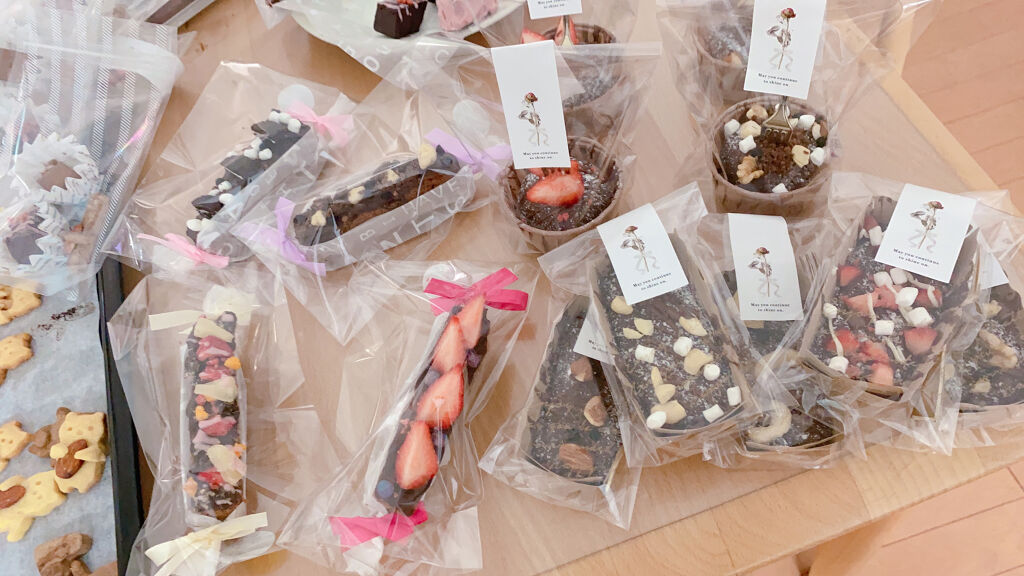 メイクミーハッピー ハンドクリーム WHITE/キャンメイク/ハンドクリームを使ったクチコミ（2枚目）